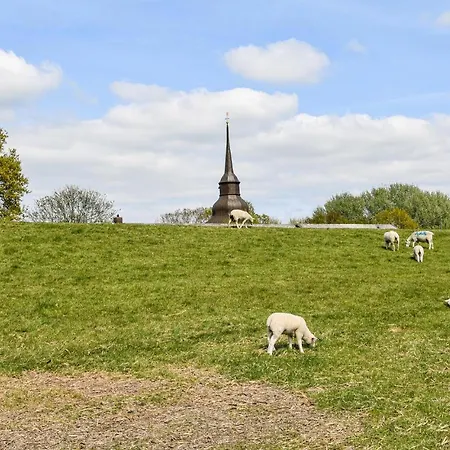 Stunning In With Wifi Brokdorf